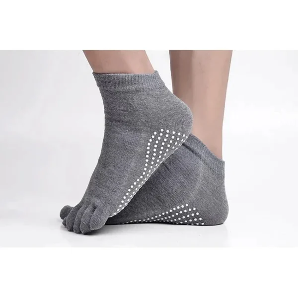 2024 Men Pilates Socks Wholesale Cotton Breathable Non-Slip Massage Yoga Socks Cotton YOGA Sports Five-finger Socks 5 toe socks - Image 5